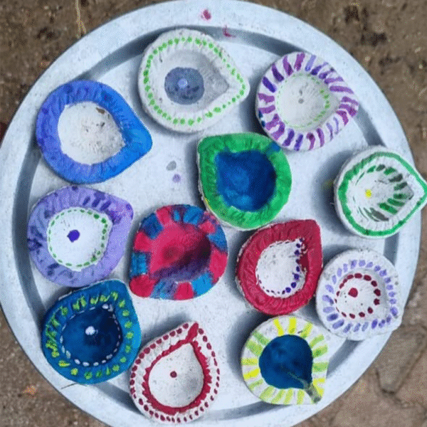 Gomaya Diya  12 pcs Set - Image 3